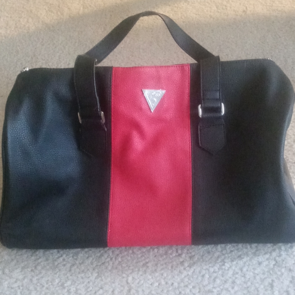 Nevwr worn guess tote bag